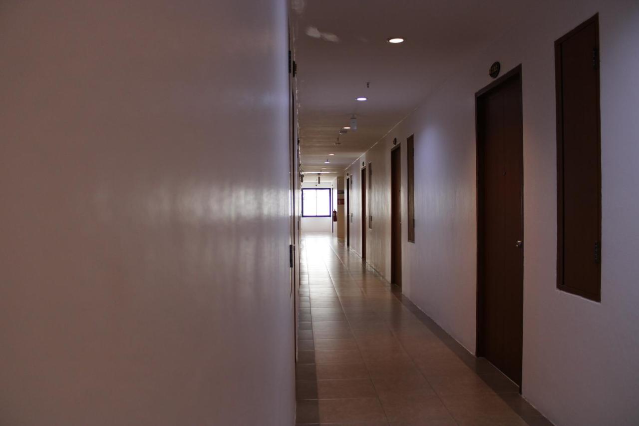 Chana Hotel Phuket Kültér fotó