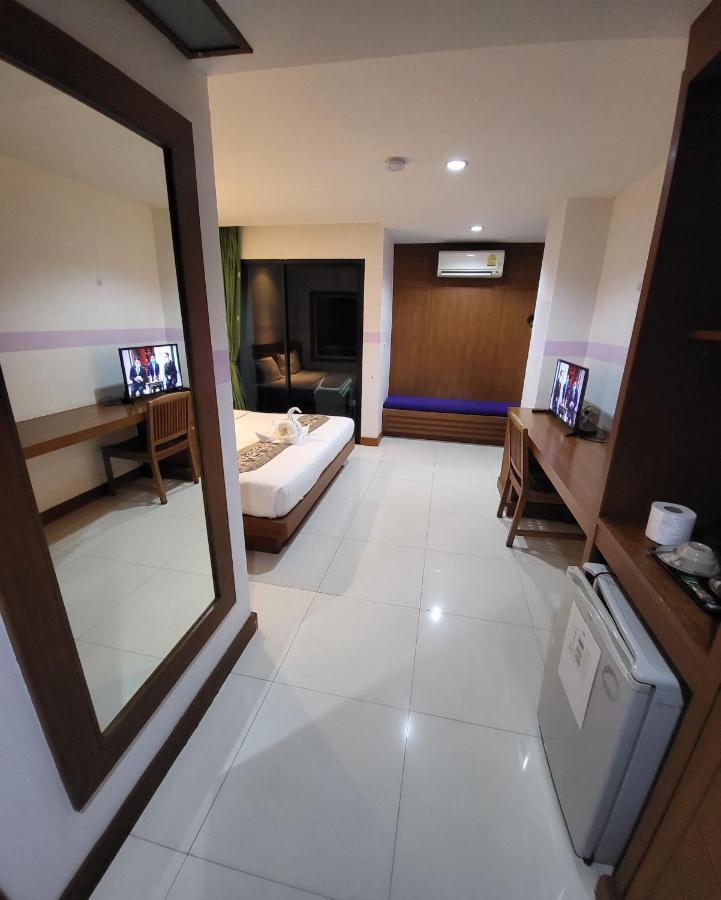 Chana Hotel Phuket Kültér fotó