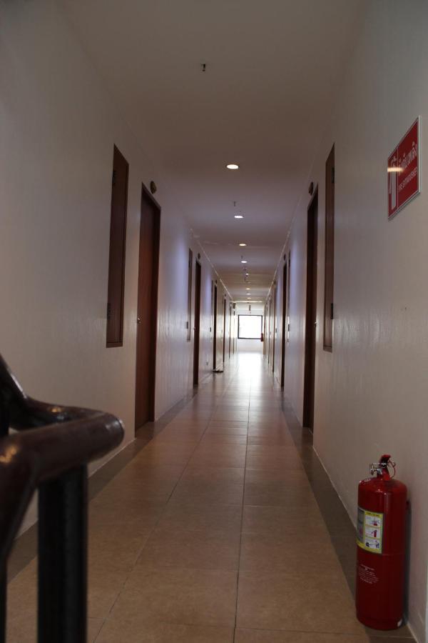 Chana Hotel Phuket Kültér fotó