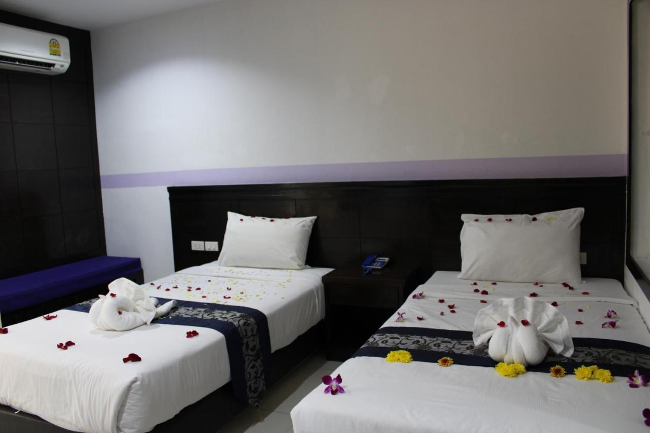 Chana Hotel Phuket Kültér fotó
