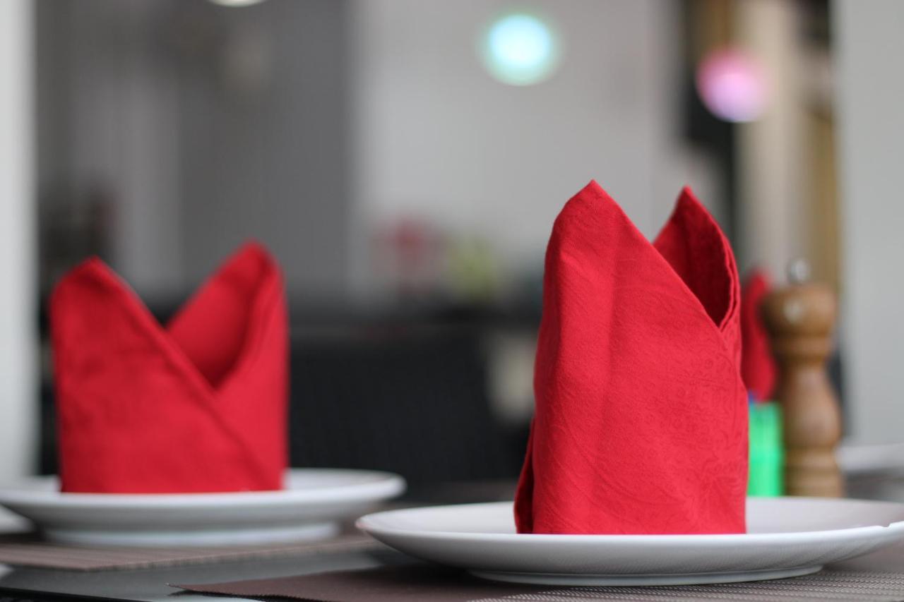 Chana Hotel Phuket Kültér fotó