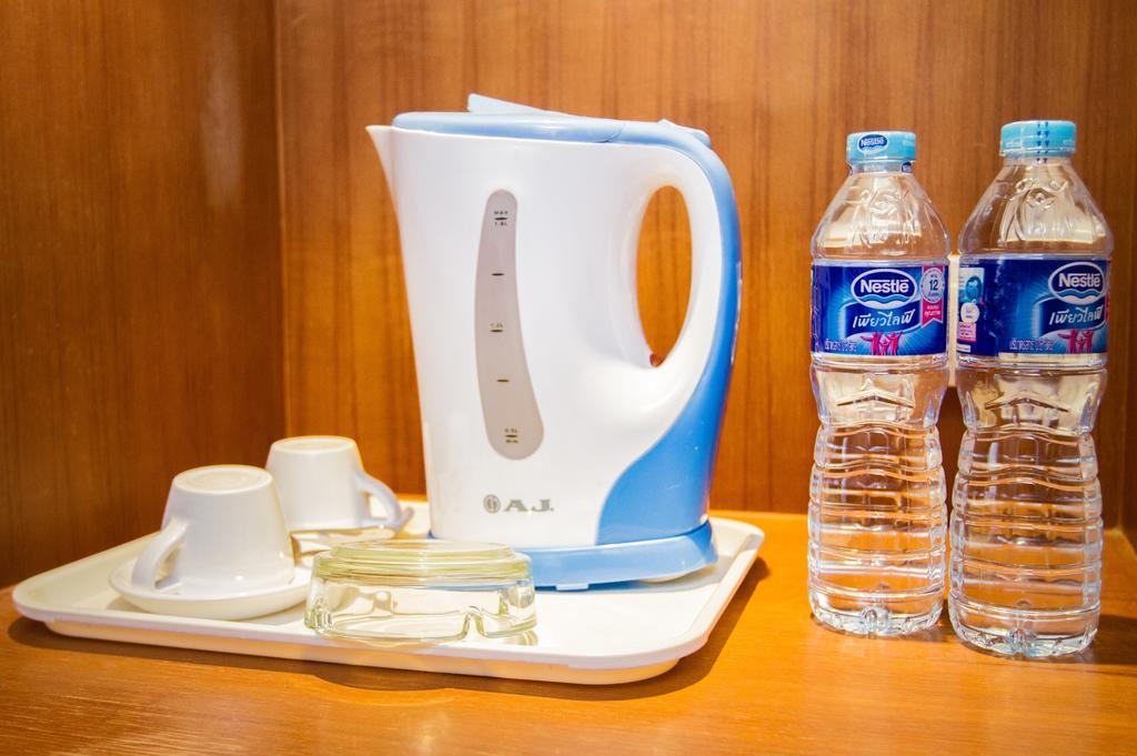Chana Hotel Phuket Kültér fotó